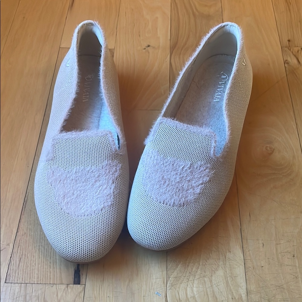 Vivaia Mauve Flats